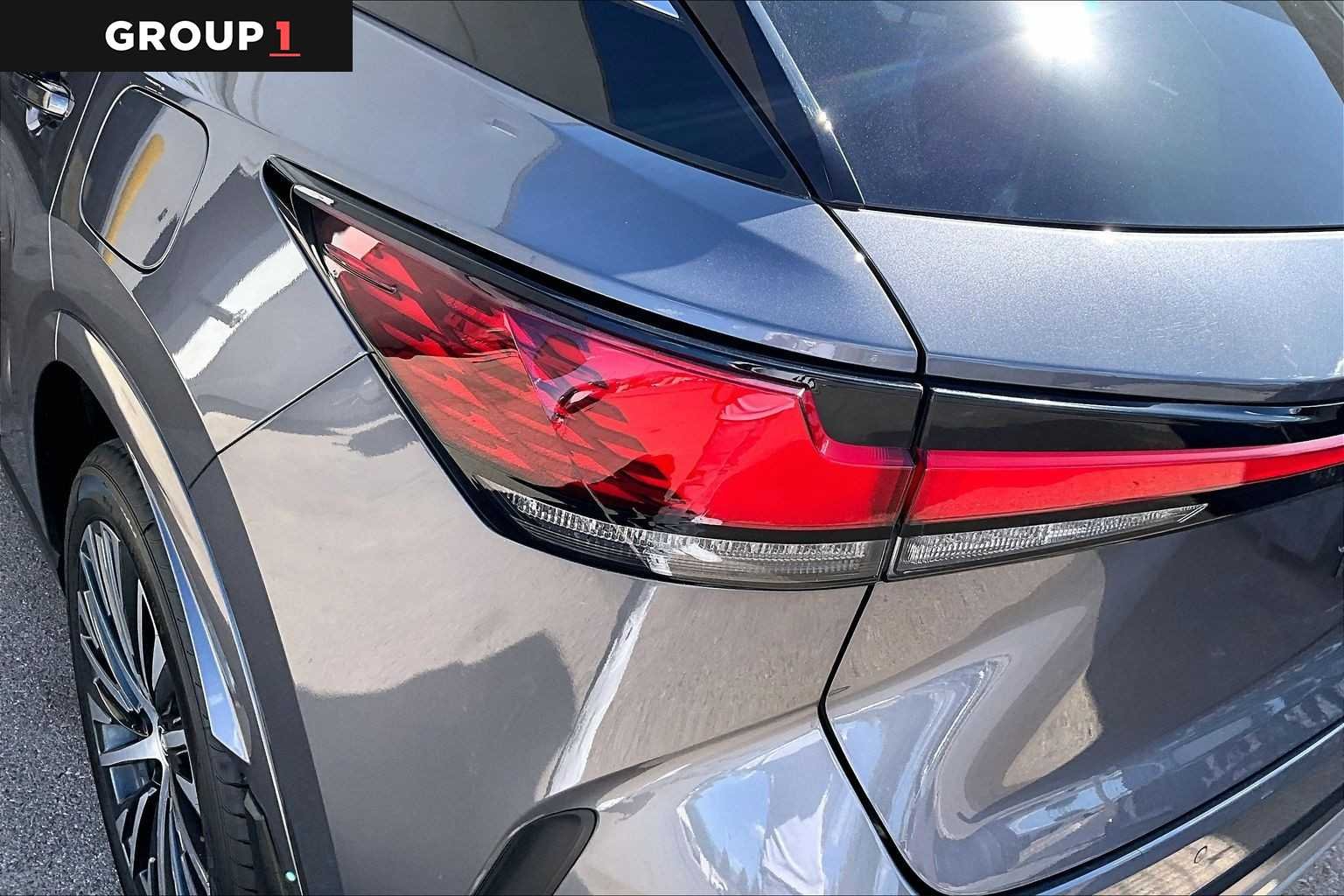 Used 2023 Nebula Gray Pearl Lexus Premium Plus image 28