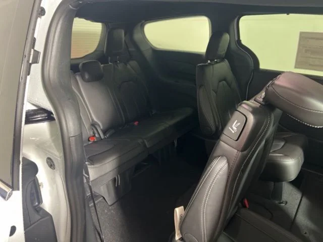 New 2026 White Chrysler LX image 10