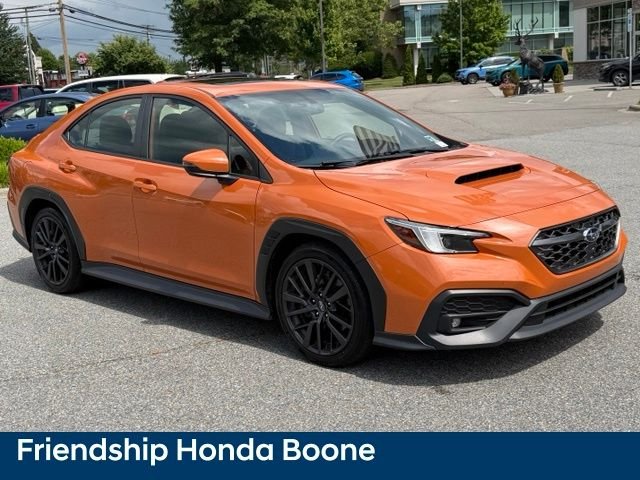 Used 2022 Orange Subaru Limited image 3