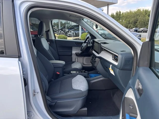 New 2026 Space White Metallic Ford XLT image 35