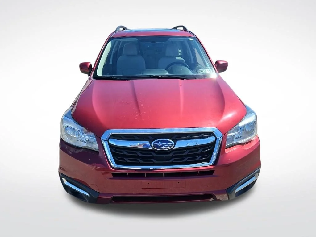 Used 2018 Red Subaru 2.5i Premium image 2