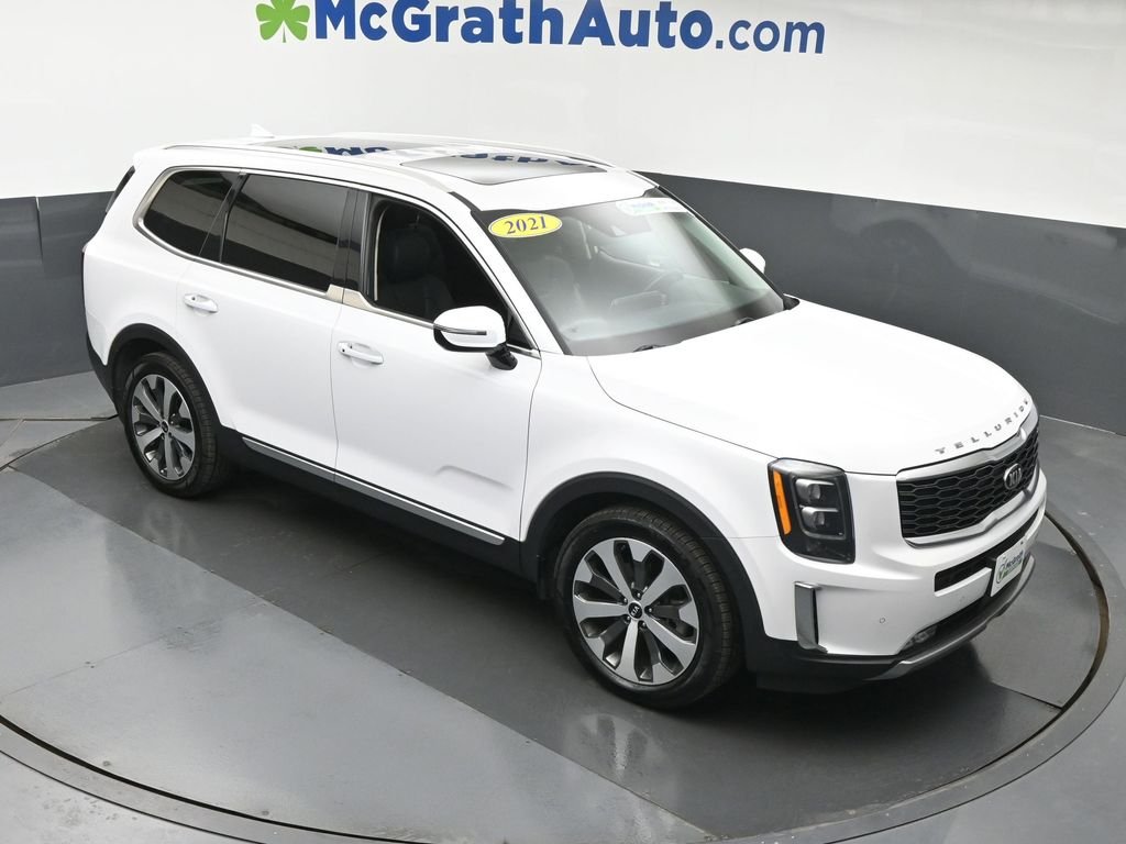 Used 2021 White Kia SX image 3