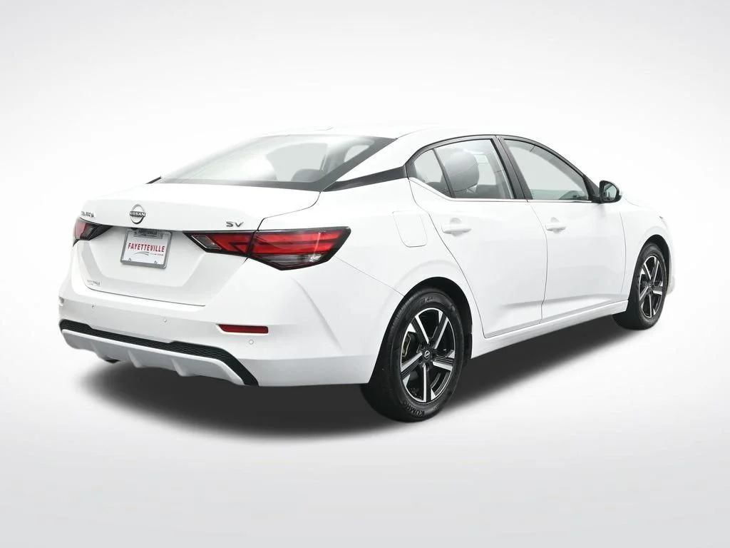 Used 2024 White Nissan SV image 5