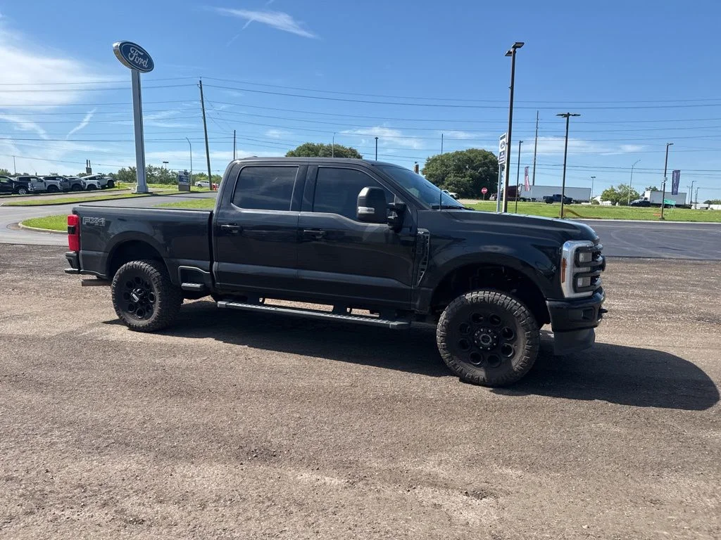 Used 2024 Black Ford XLT image 16