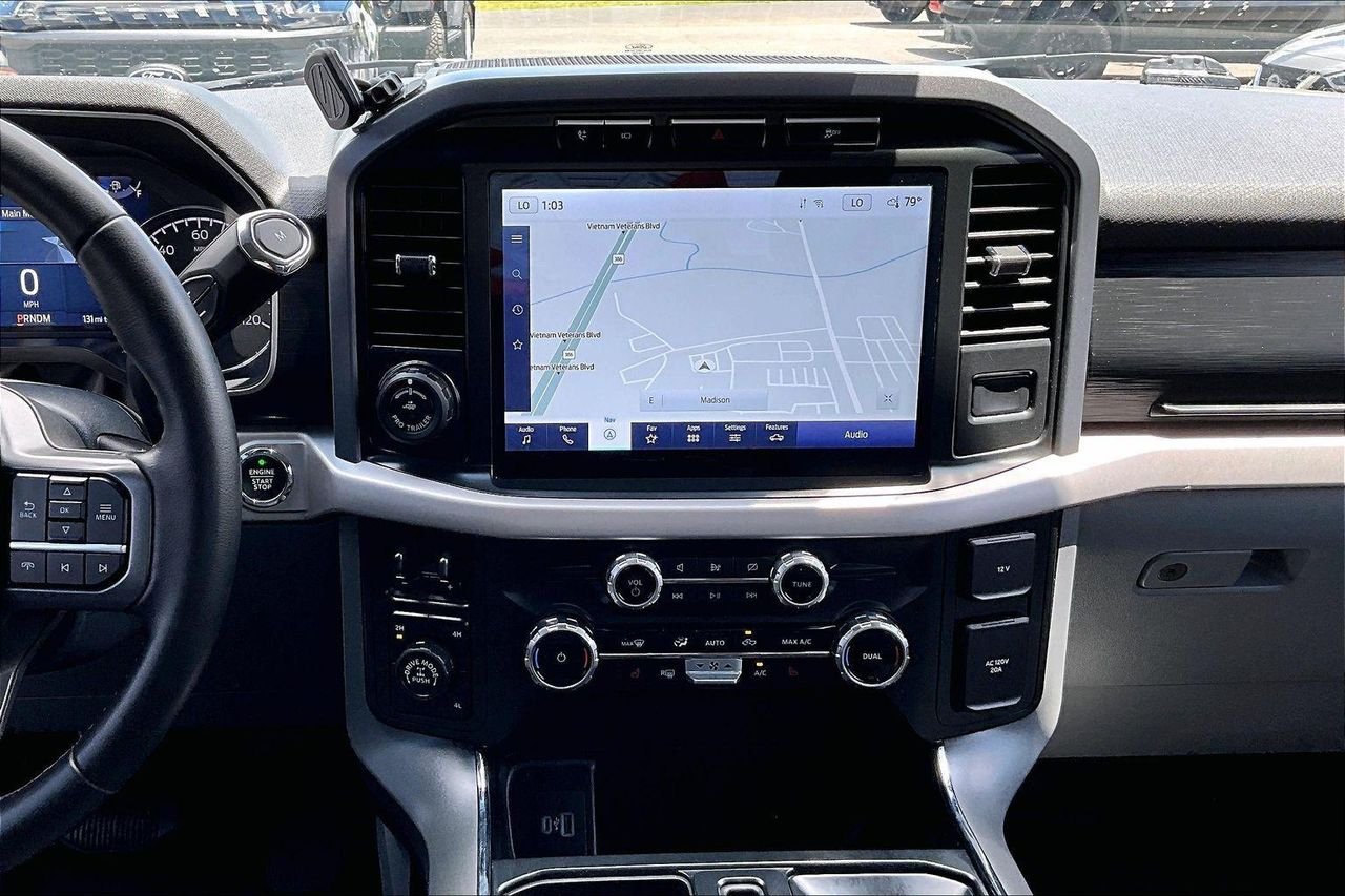 Used 2023 Agate Black Metallic Ford XLT image 13