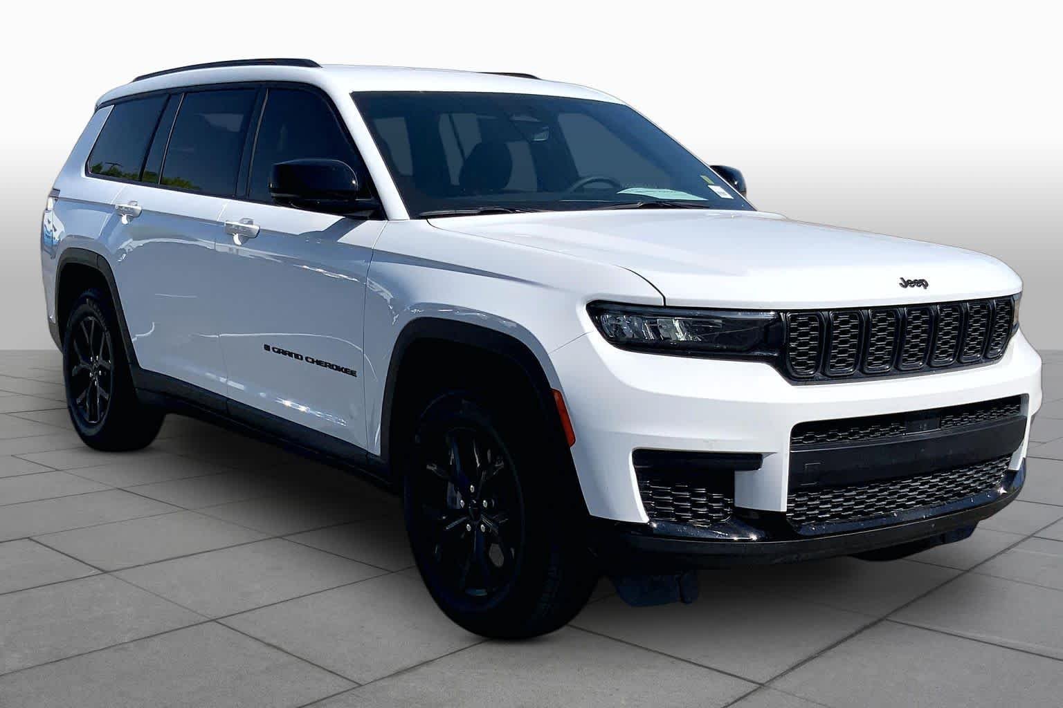 Used 2025 Bright White Clearcoat Jeep Altitude image 3