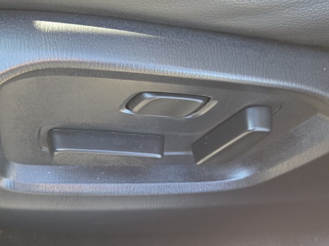 Certified Used 2024 Quartz Metallic Mazda 2.5 S Premium Plus Package image 18