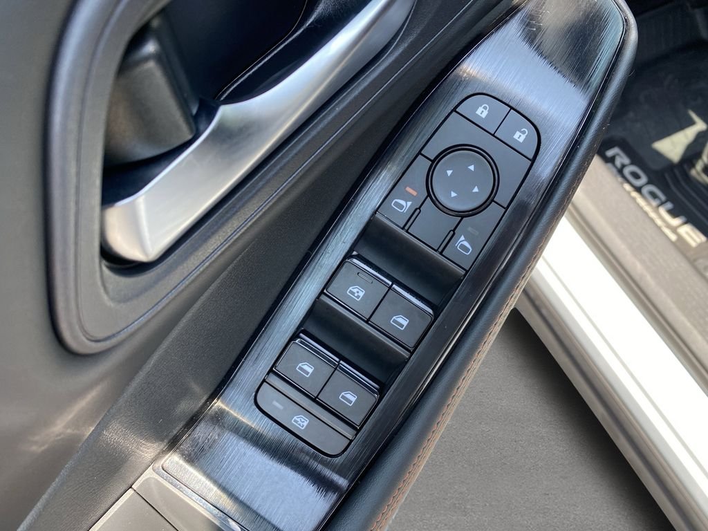 2025 Nissan Rogue Rock Creek - Photo 18
