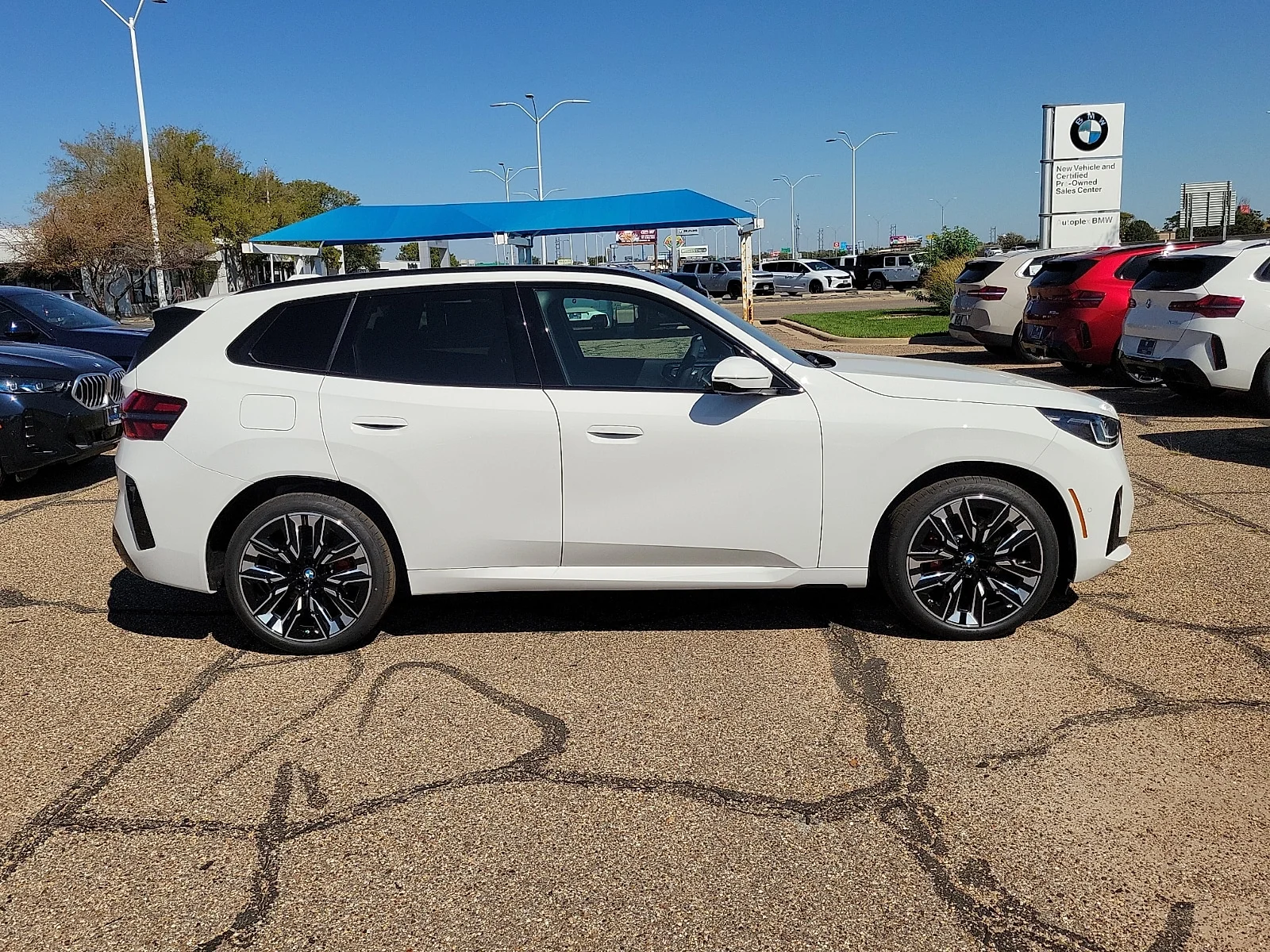 New 2026 Alpine White BMW 30 xDrive All-Wheel Drive Sports Activity Vehicle image 5