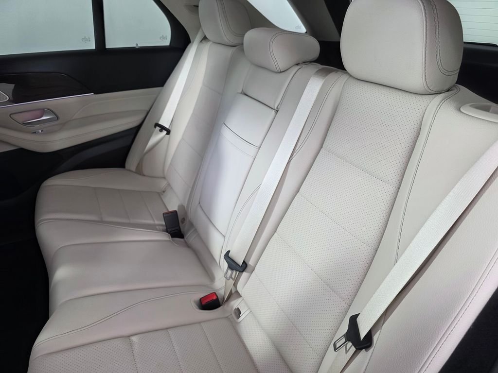 Certified Used 2026 Black Mercedes-Benz GLE 350 image 16