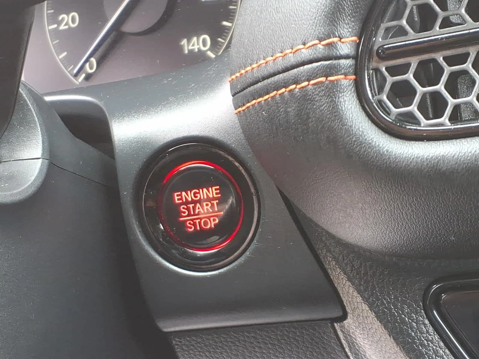 2025 Honda HR-V Sport - Photo 18