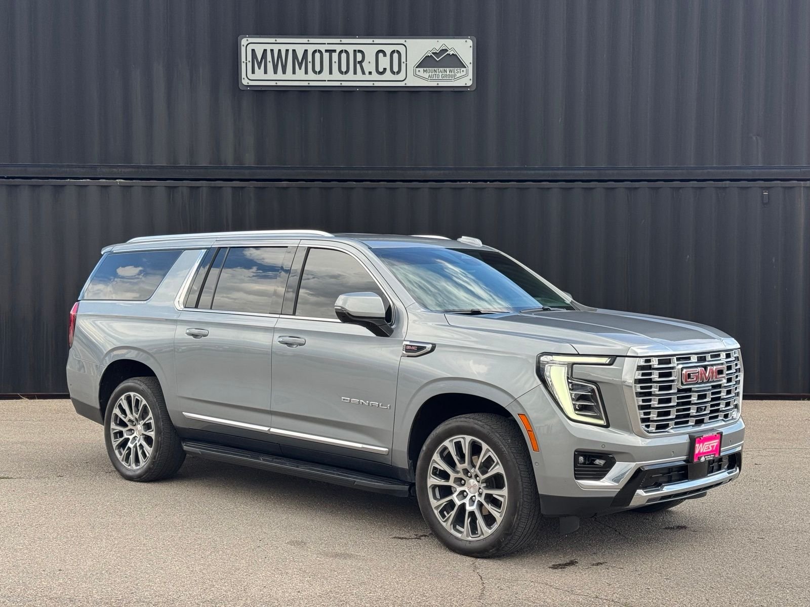 Used 2025 Silver GMC Denali image 1