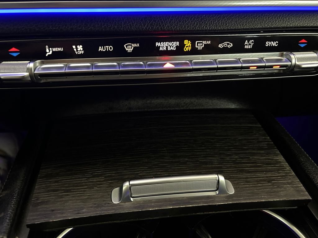 Used 2021  Mercedes-Benz GLS 450 image 30