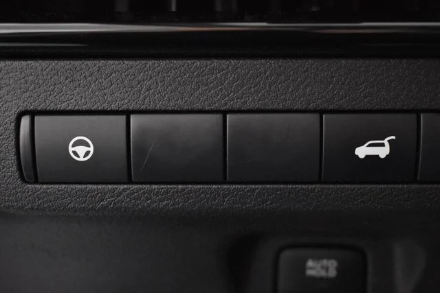 Used 2025 Blue Nissan SV image 33