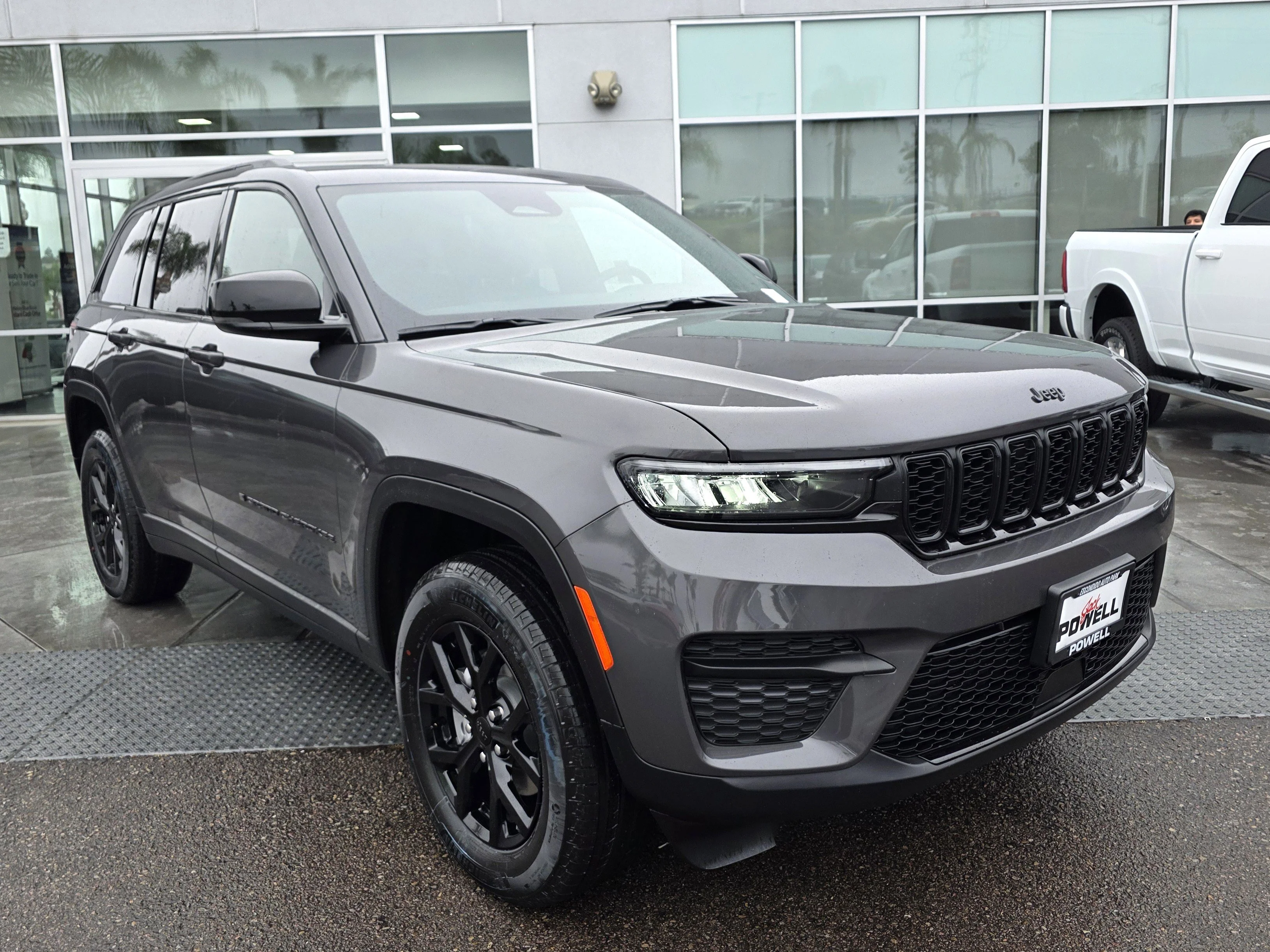 New 2025 Gray Metallic Jeep Altitude X image 6
