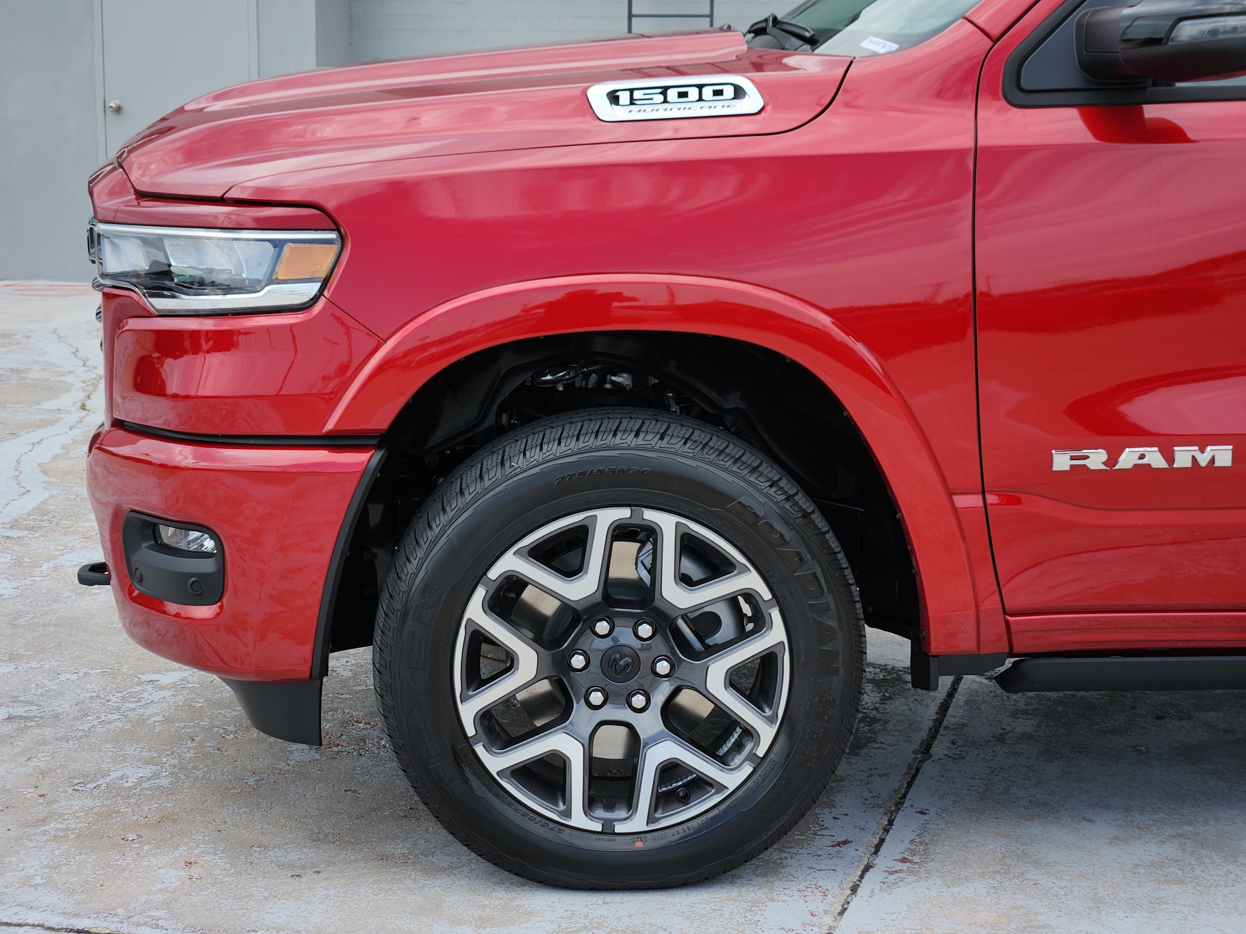 New 2026 Molten Red Pearl-Coat Exterior Paint RAM Laramie image 5