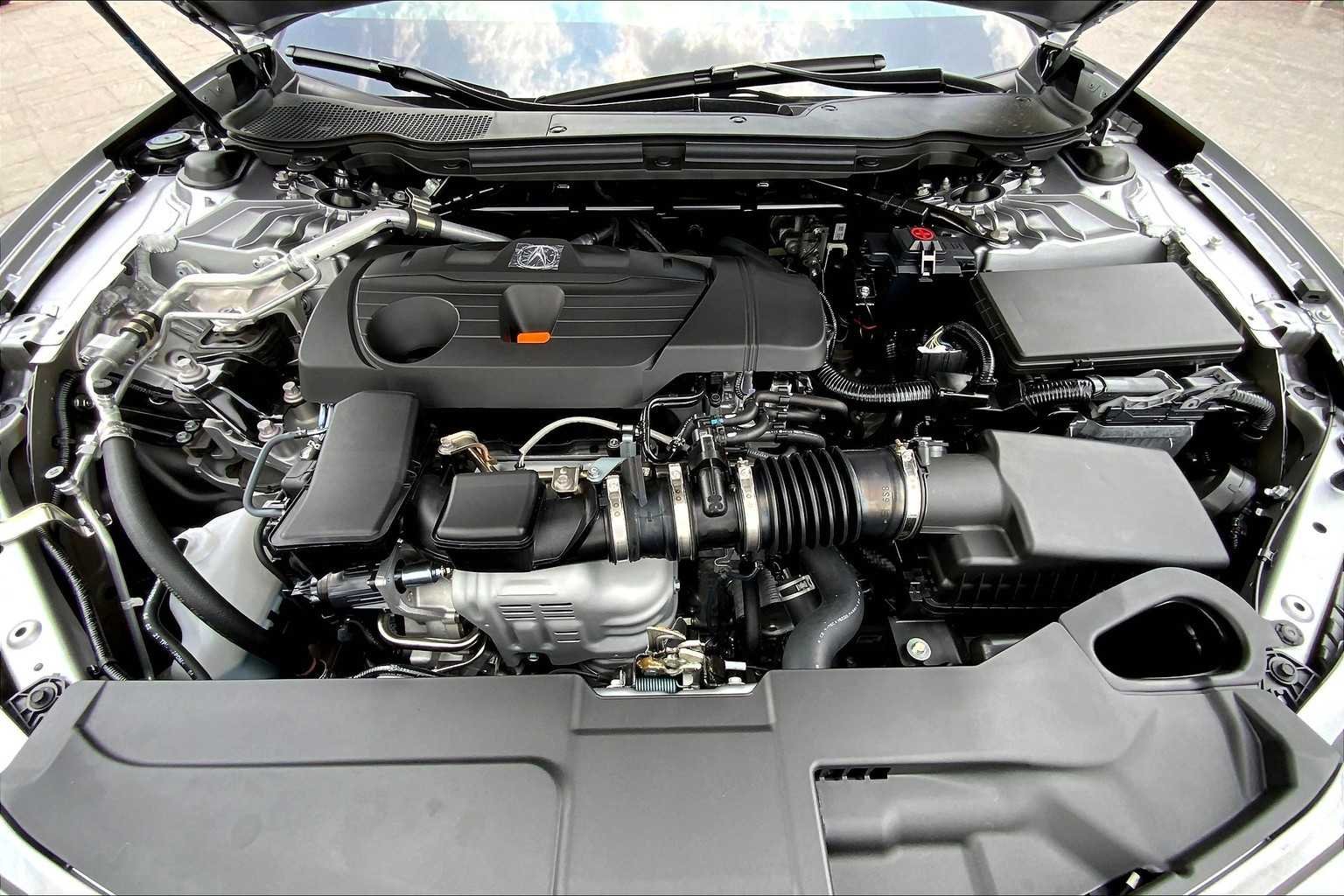 2025 Acura TLX Technology Package - Photo 18
