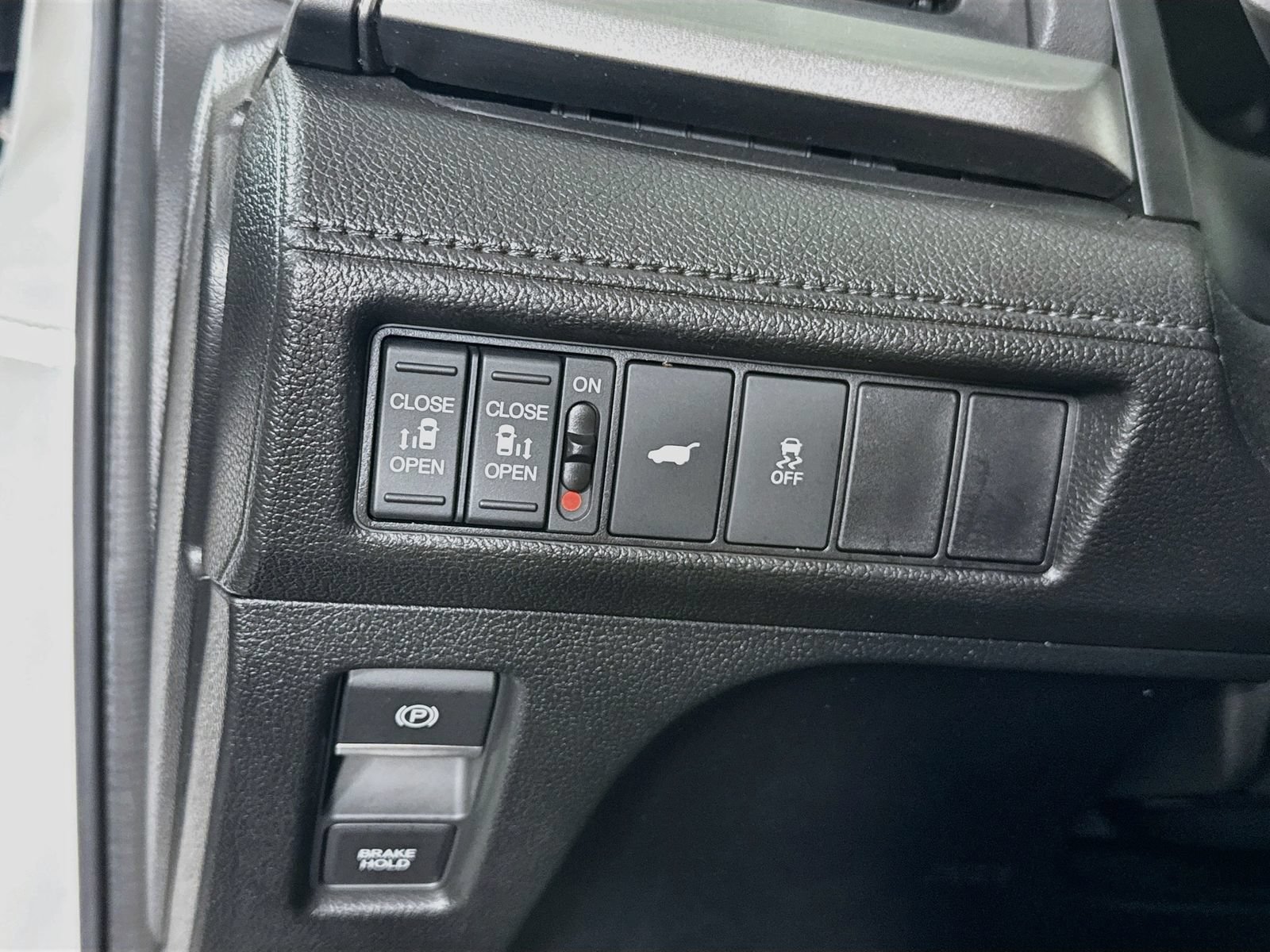 2025 Honda Odyssey EX-L - Photo 31