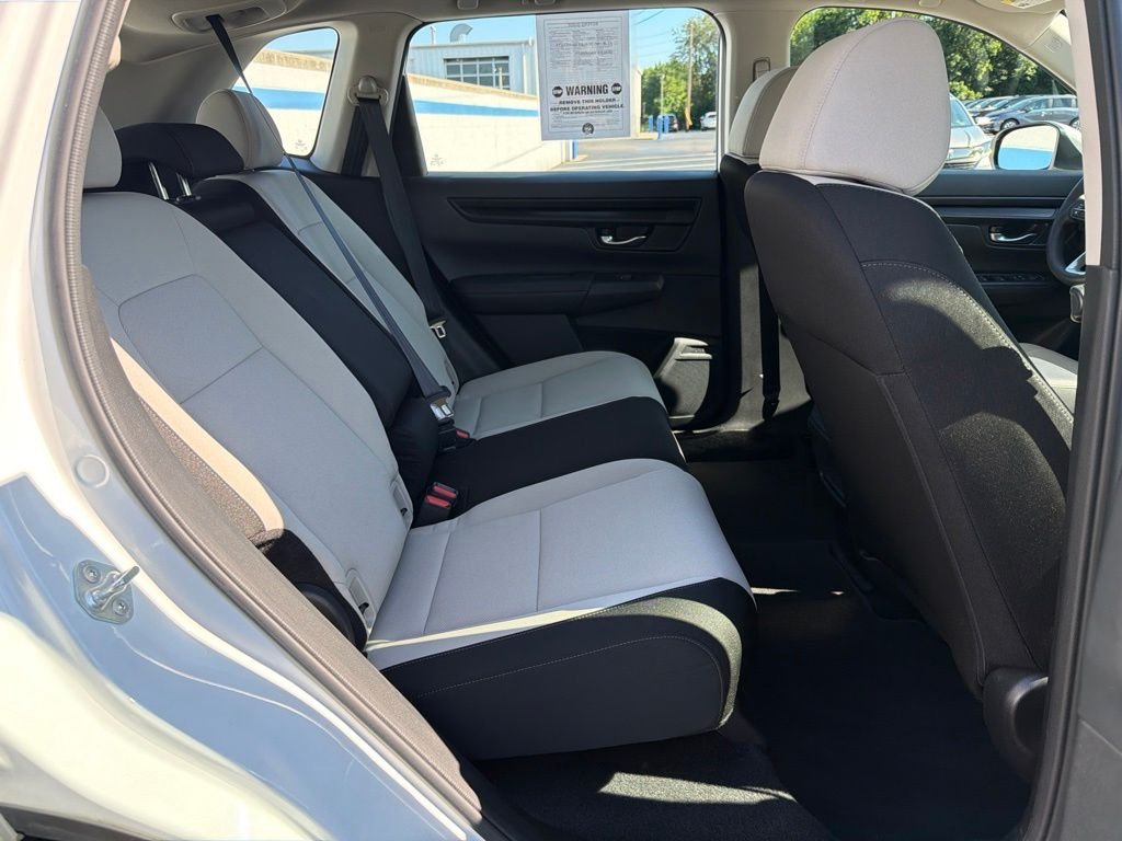 2023 Honda CR-V LX - Photo 21