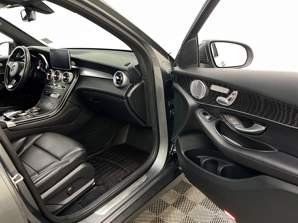 2018 Mercedes-Benz GLC GLC300 - Photo 36
