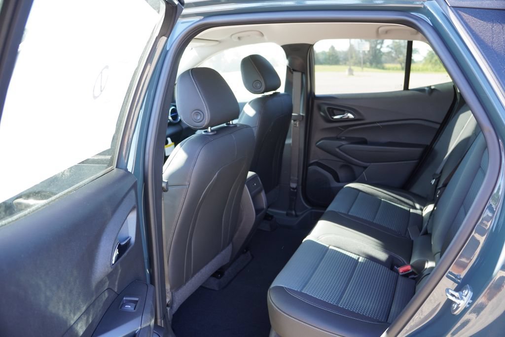 2026 Chevrolet Trax LT - Photo 11