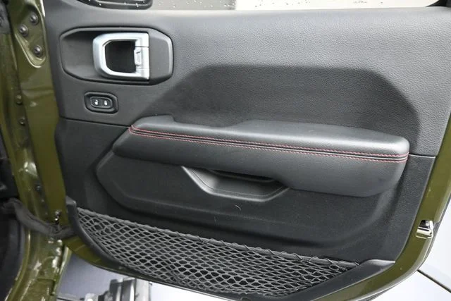 Used 2021 Green Jeep Unlimited Rubicon image 22