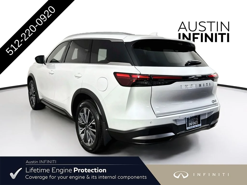 New 2027 White INFINITI LUXE image 6