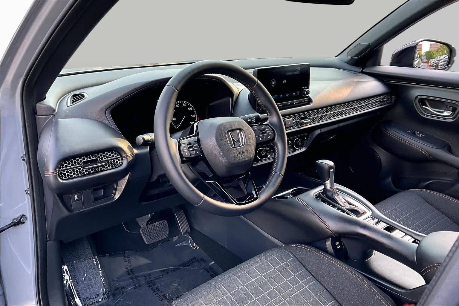 Certified Used 2025 Urban Gray Pearl Honda 2WD SPORT image 18