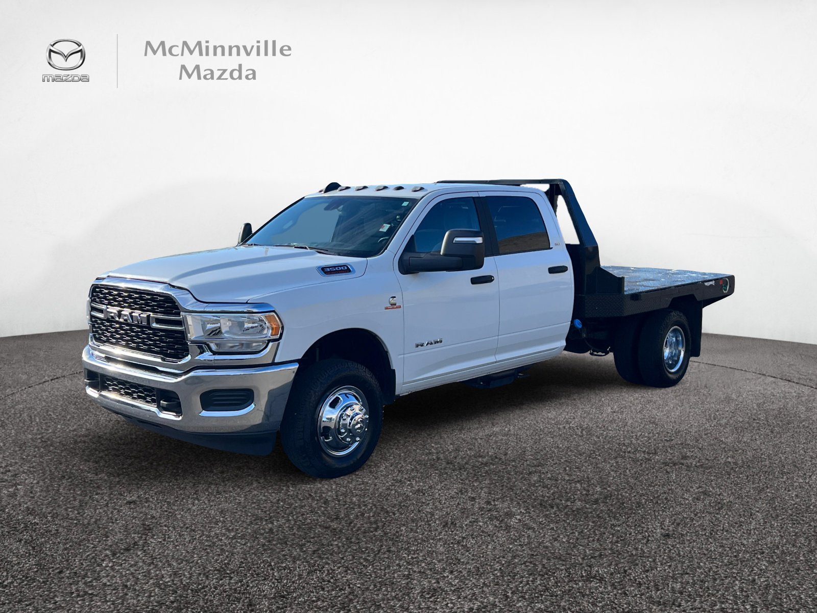 2024 RAM Ram 3500 Chassis Cab SLT