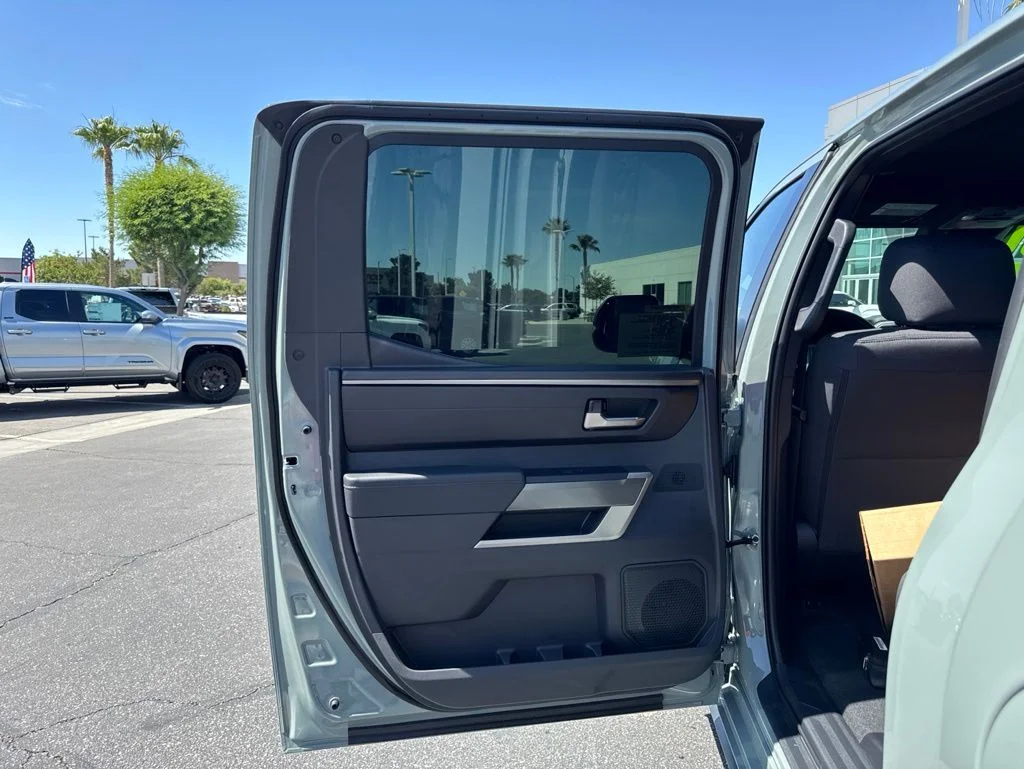2026 Toyota Tundra SR5 - Photo 11