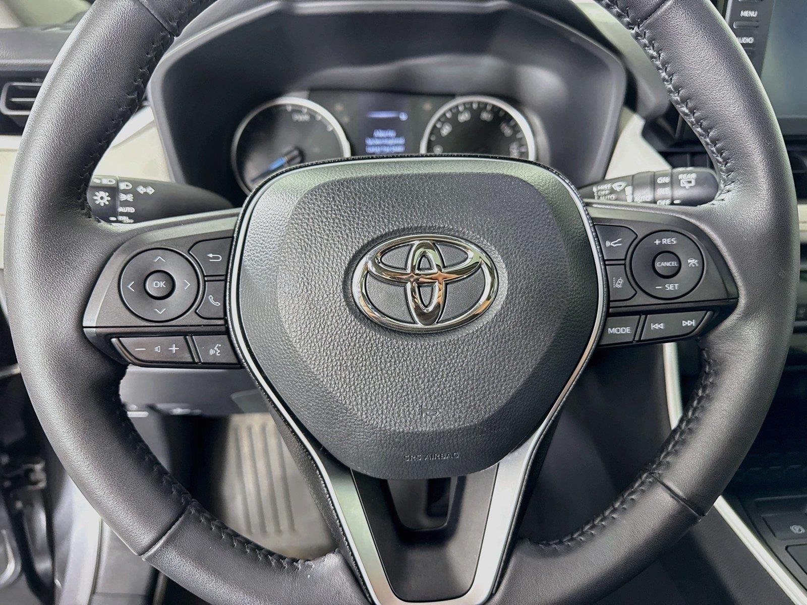 Certified Used 2022 Magnetic Gray Metallic Toyota XLE image 16