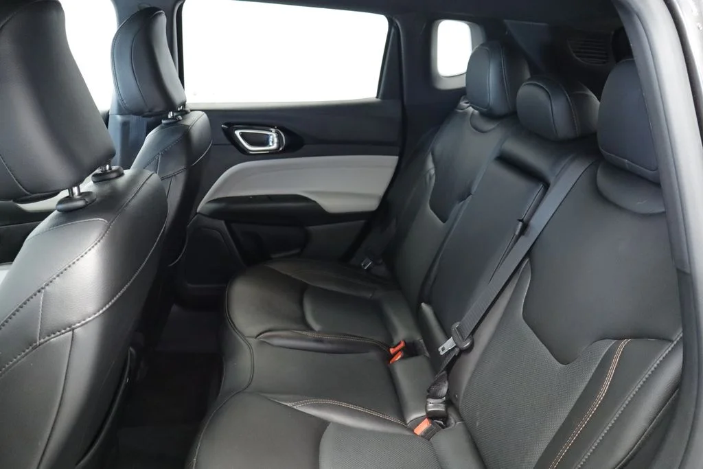 Used 2023 Gray Jeep Limited image 22