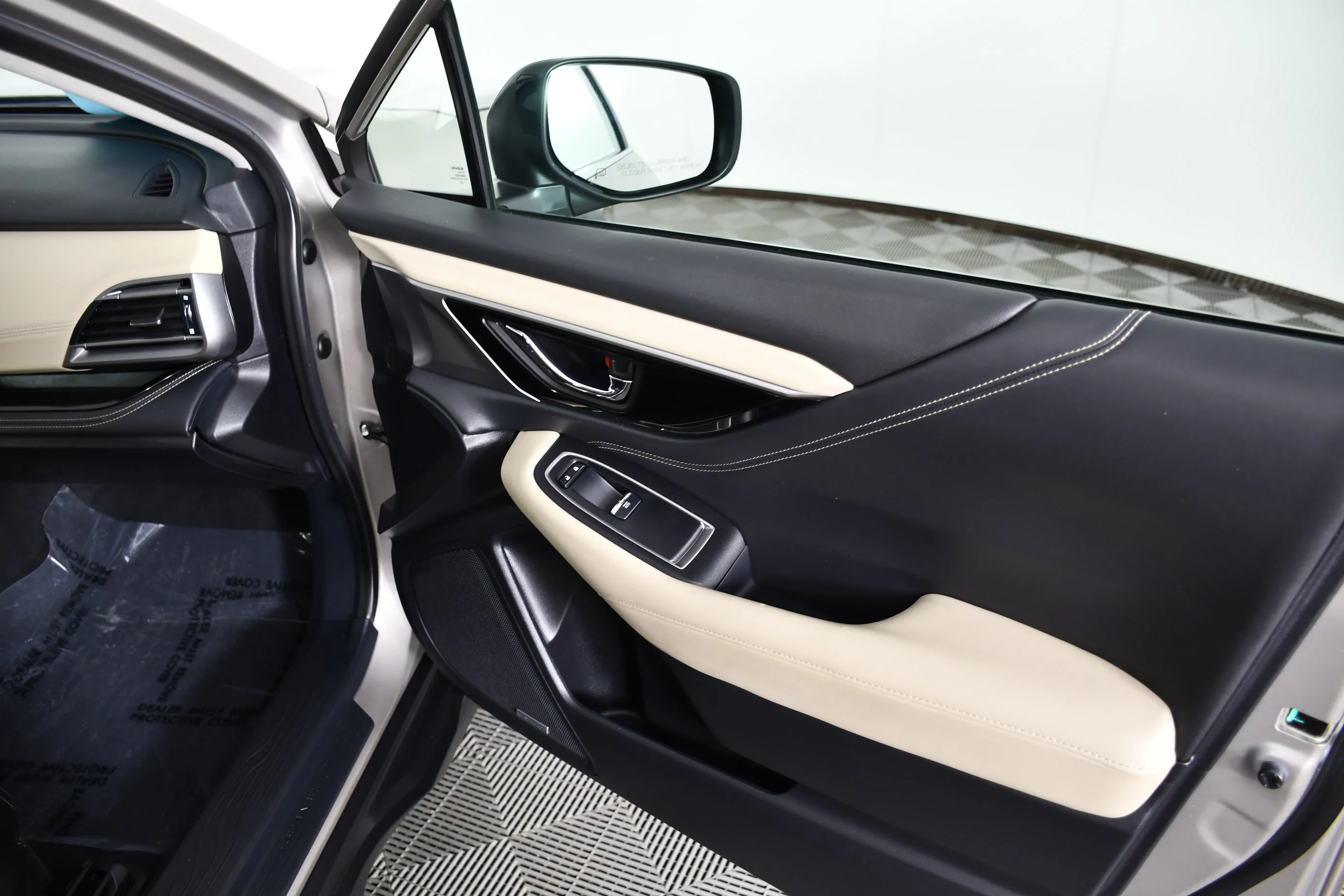 Used 2020 Tungsten Metallic Subaru Limited image 40