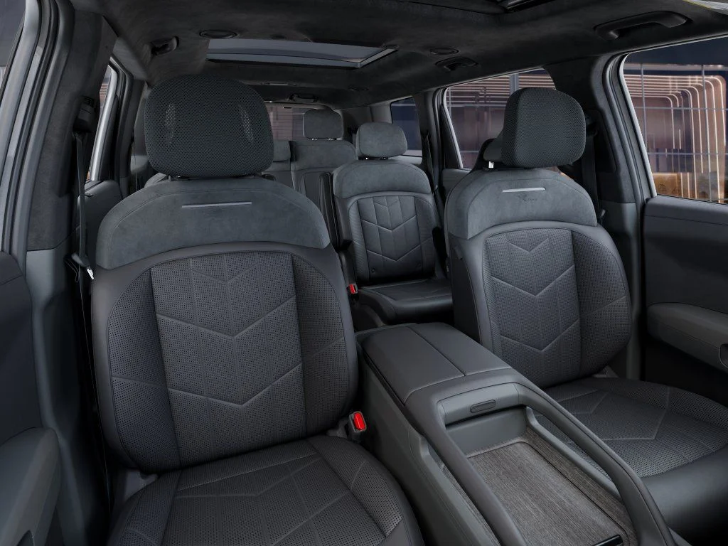 New 2027 White Kia X-Line SX Prestige image 15