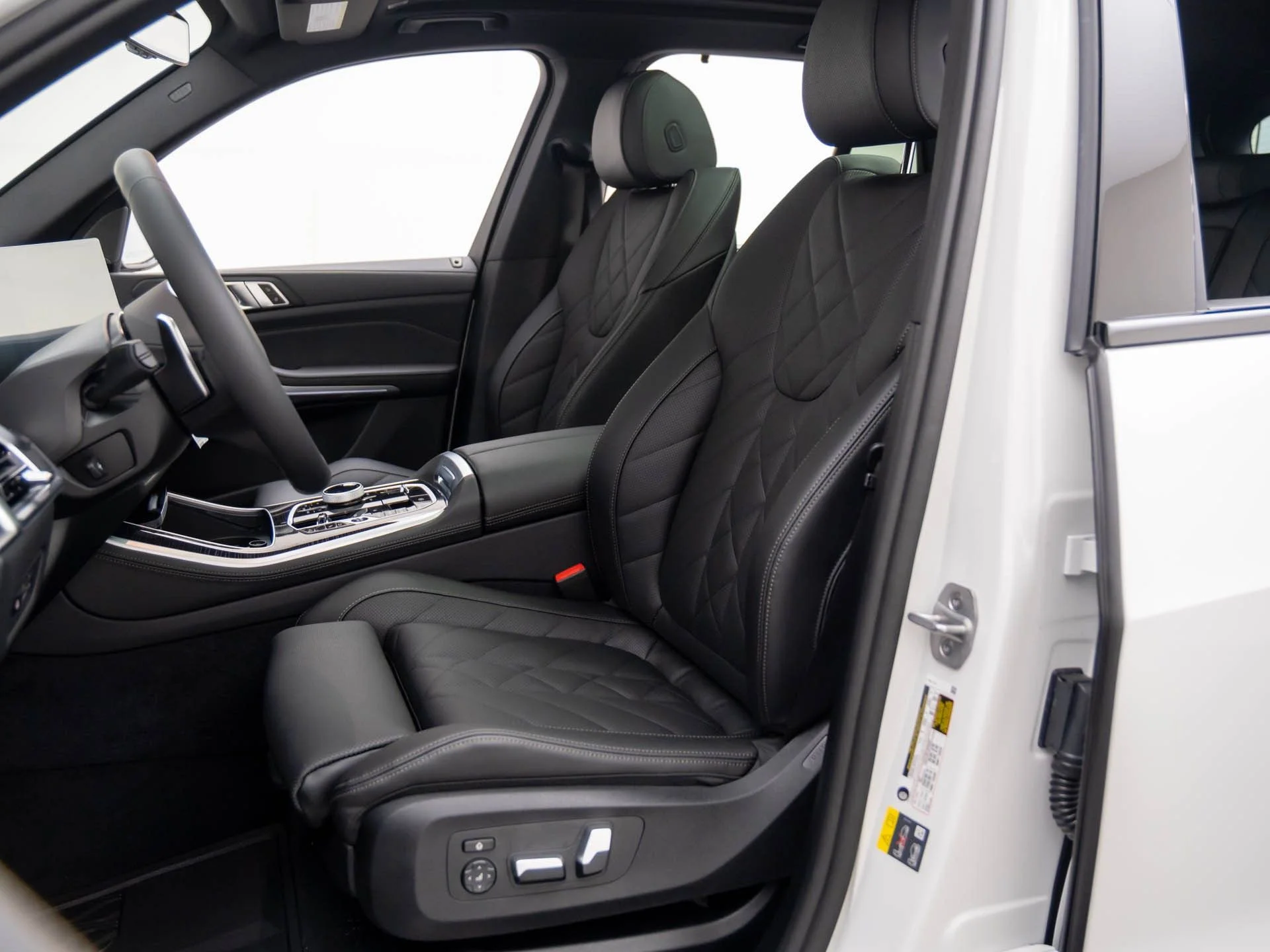 New 2026 White BMW xDrive50e image 16