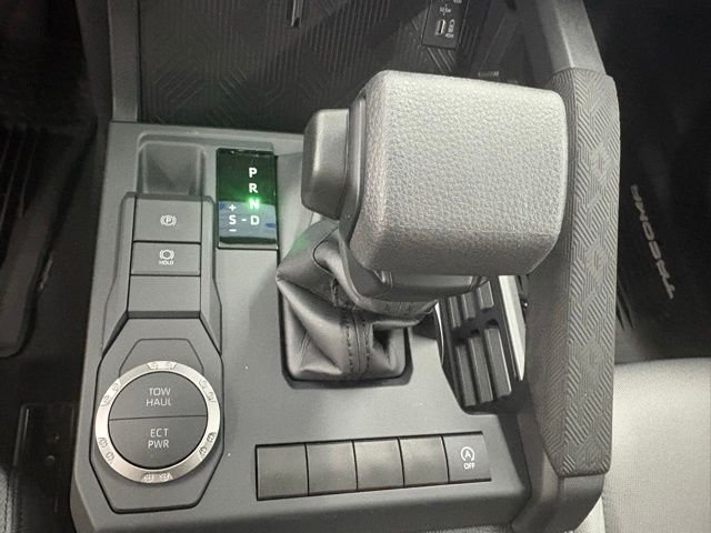 New 2026 Ice Cap Toyota  SR5 image 27