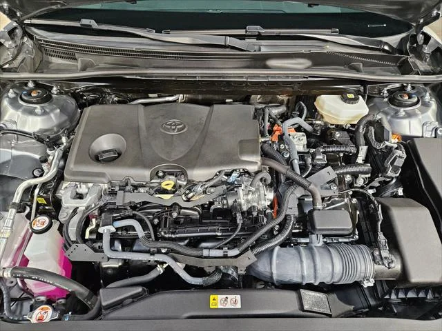 Certified Used 2025 PRECIOUS METAL Toyota  image 19