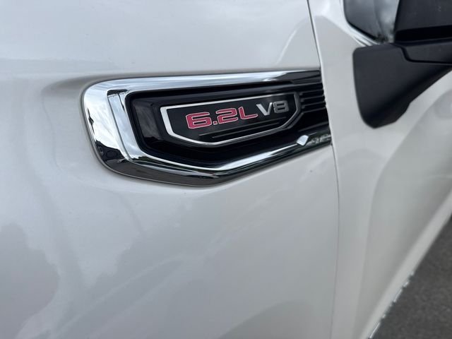 Used 2019 White Frost GMC Denali image 10