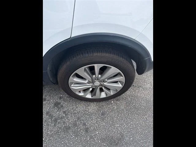 Used 2019 (Includes (CM5) Black Carbon Metallic lower exterior accent color, Paint code W700S.) Buick Preferred image 13