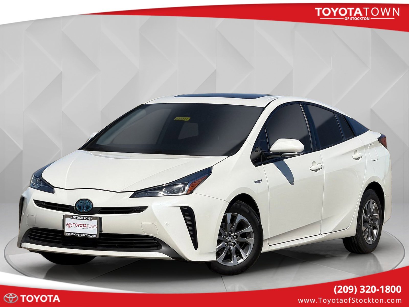 2020 Toyota Prius Limited FWD's photo