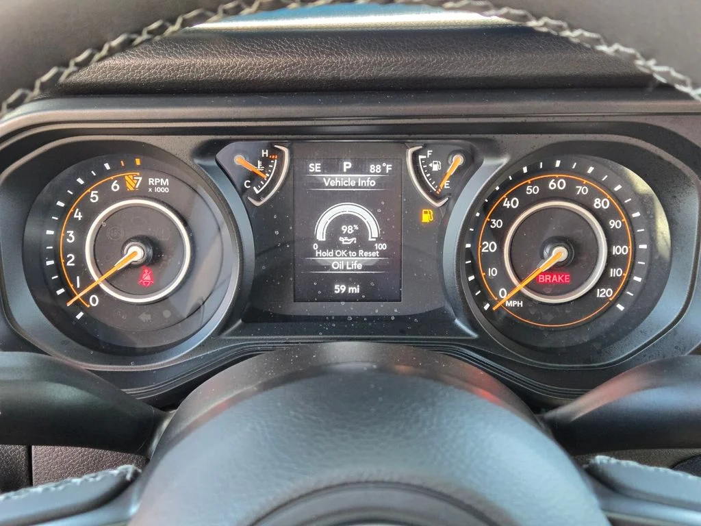 Used 2025 Gray Jeep Sport S image 33