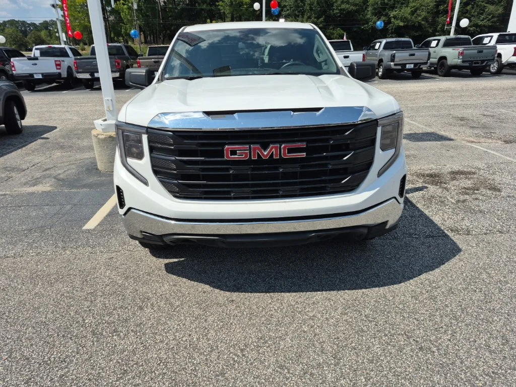 Used 2022 White GMC Pro image 2