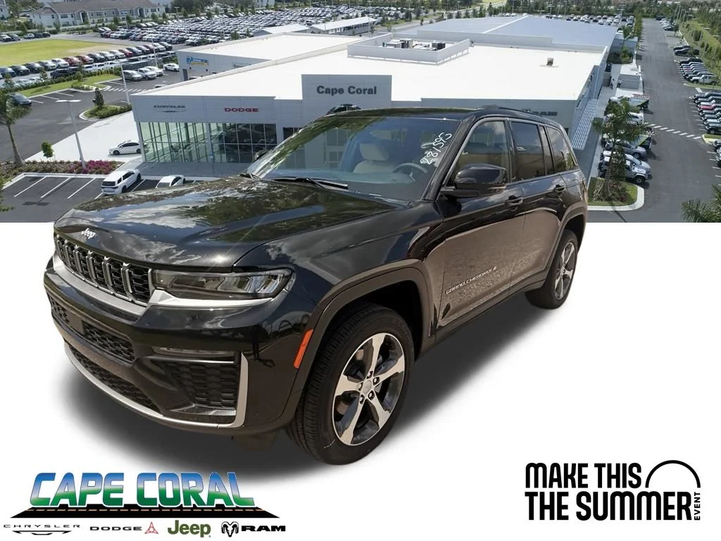 New 2026 Diamond Black Crystal Pearlcoat Jeep Limited image 1