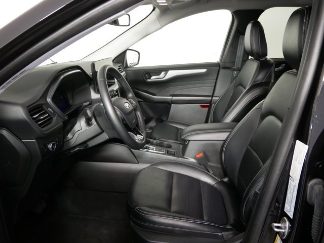 2025 Ford Escape Platinum - Photo 9