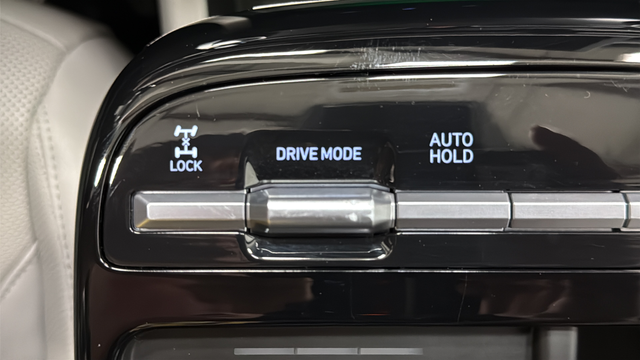 Used 2026 Amazon Gray Hyundai Limited image 37