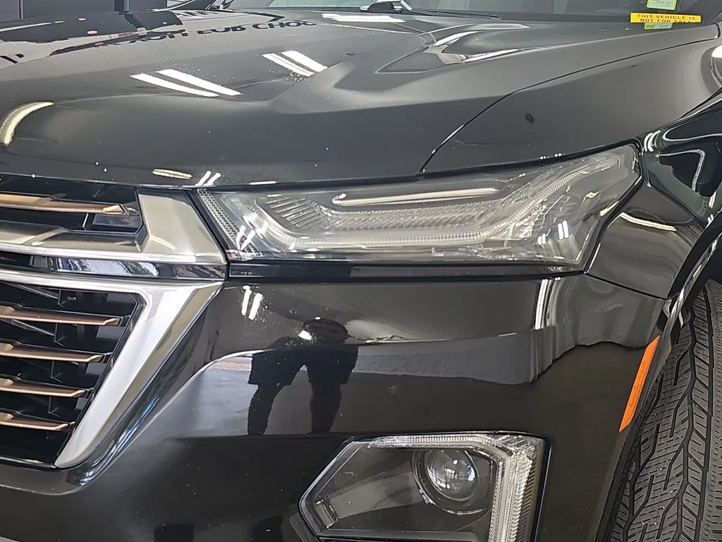 Used 2023 Black Chevrolet High Country image 39
