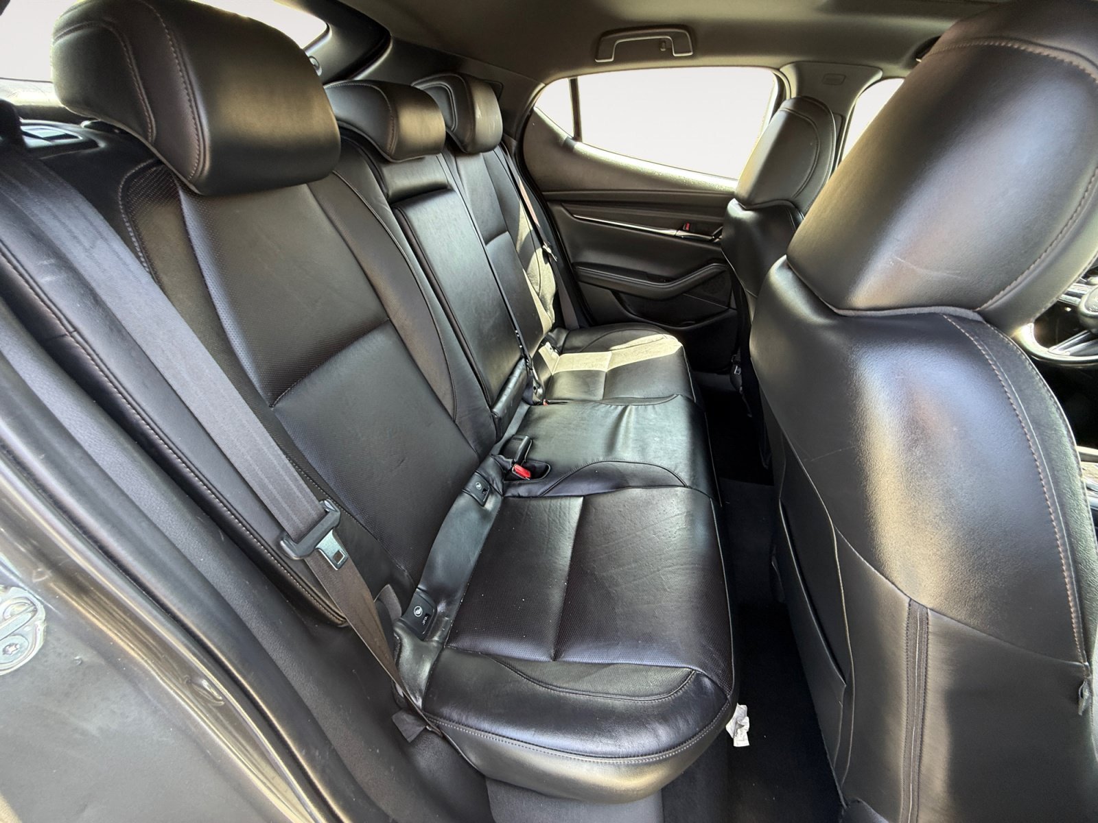 Used 2020 Machine Gray Metallic Mazda Premium image 18