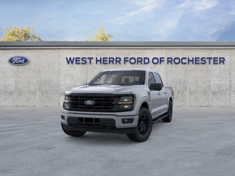 Used 2026 Avalanche Gray Ford XLT image 3