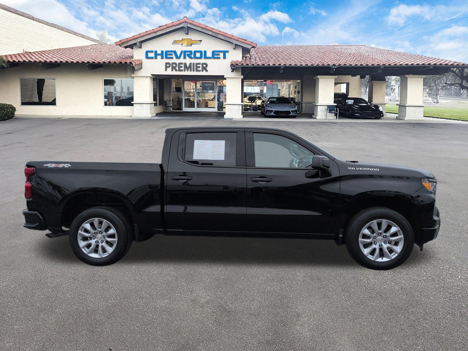 2024 Chevrolet Silverado 1500 Custom - Photo 9