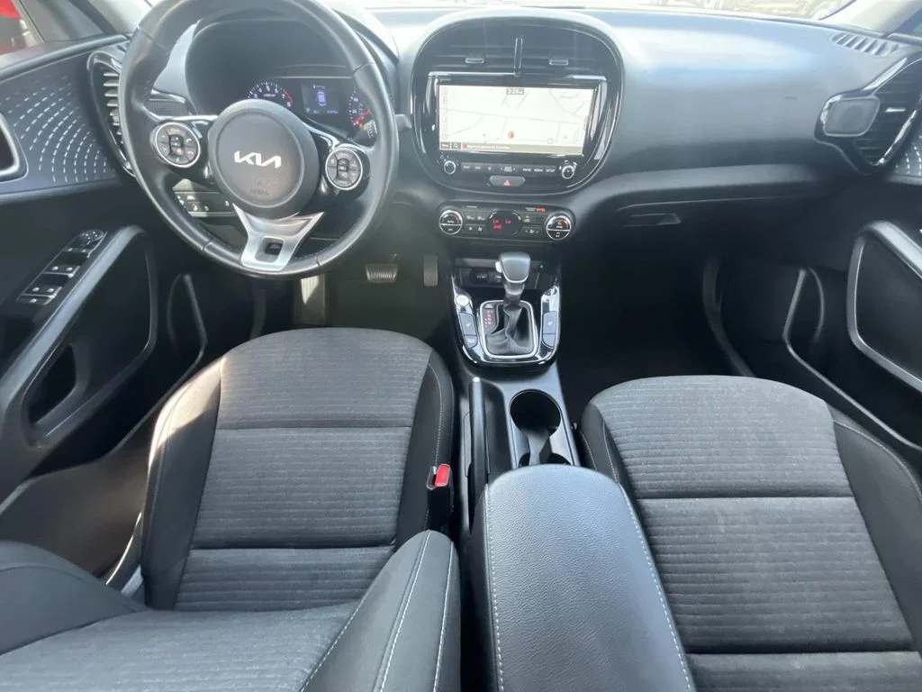 Used 2022 Inferno Red Kia EX image 12